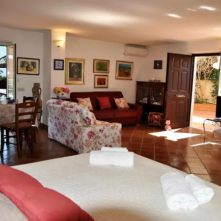 Apartment Casa Marta Bilocale Con Dependance Annessa Formia