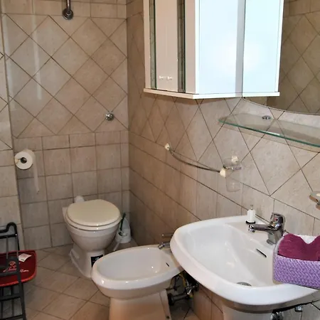 Casa Marta Bilocale Con Dependance Annessa Formia