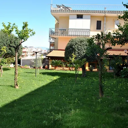 Casa Marta Bilocale Con Dependance Annessa * Formia